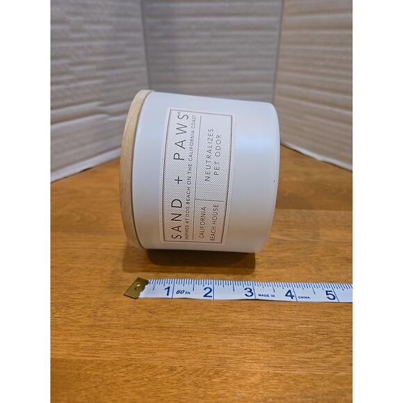Sand & Paws California Beach House Two Wick Candle 12oz Neutralizes Pet Odor New - Picture 7 of 8